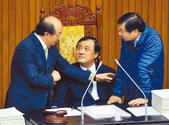  （左起：柯建铭、苏嘉全、曾铭宗）