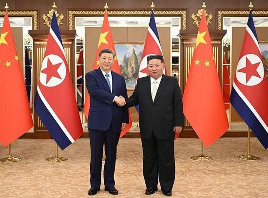 △2026年6月8日，习近平总书记在平壤锦绣山迎宾馆同金正恩总书记举行会谈。