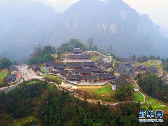 航拍湖南湘西十八洞村