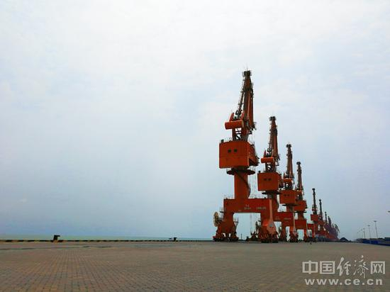 铁山港。经济日报-中国经济网记者 宋雅静/摄