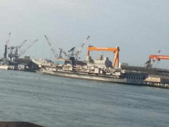 11月份的印度海军“维克兰特号航母 和17年没什么区别……图源：社交媒体