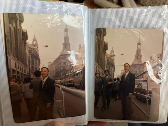 　王肃中年轻时的照片。新京报记者杜雯雯&nbsp;摄