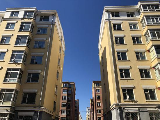 4月19日，东山棚改安置房聚集区，平房换楼房，人们居住环境得到大幅度改善。