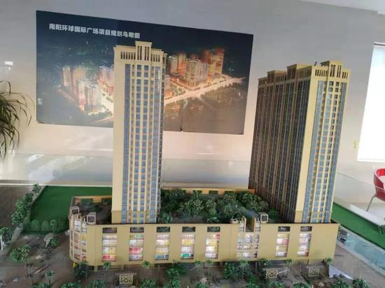  ▷铂金时代售楼处内的沙盘