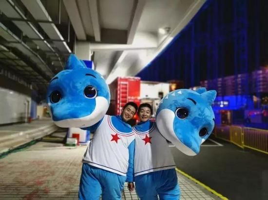 左：唐田 右：刘鑫源