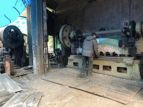  龙水镇废铁市场徐仁华家，尹光德岳父陈明东被捆绑致死。新京报记者向凯 摄