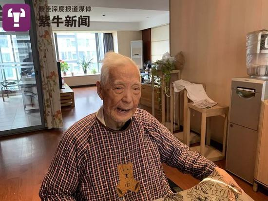  方励的父亲黄公望已然年迈&nbsp;但他一直心心念念要找到自己母亲的墓葬和族人