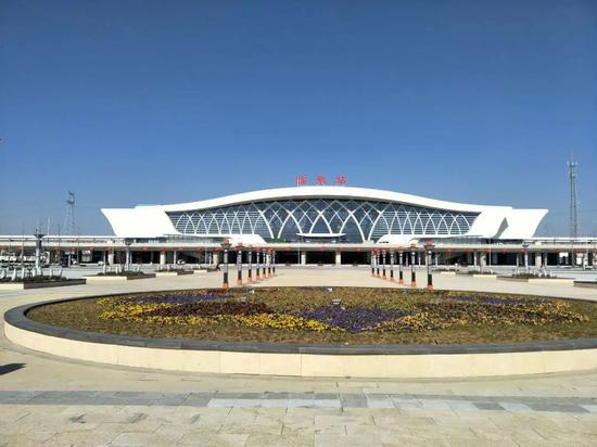 郑阜高铁临泉站。张梦辰 摄