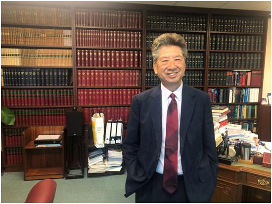 香港资深大律师汤家骅