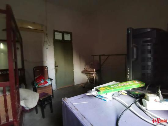 ▲被害人陈老太生前所住的房间。红星新闻记者&nbsp;陈卿媛 摄