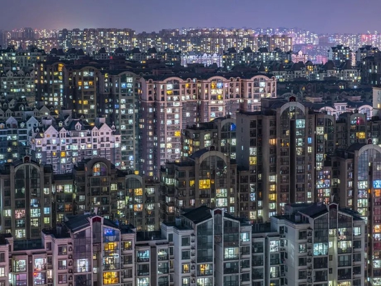 夜幕中灯火通明的燕郊 © CFP