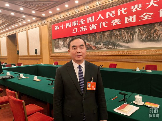 △张晓宏代表。（总台央广记者刘会民拍摄）