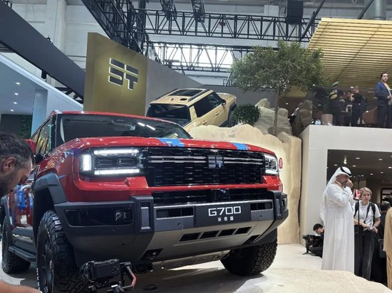 中东汽车代理商参观捷途G700环塔版&nbsp;图片来源：每经记者 段思瑶 摄