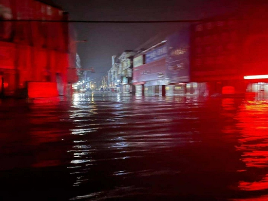 新乡市区。本文图片及视频除特殊标注外，均为澎湃新闻记者柳婧文图