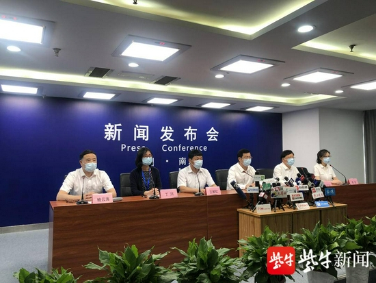  图为发布会现场