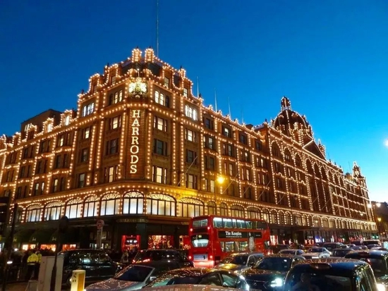 ·&nbsp;哈罗德百货。