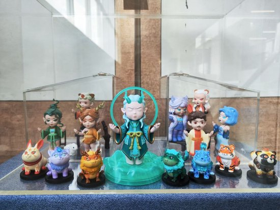  东莞永捷塑胶制品有限公司设计的原创潮玩（9月19日摄）。新华社记者 邓瑞璇 摄