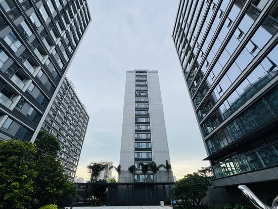 　　海口新建住宅。海南省要求各市县用好房地产市场调控自主权，因城施策用足存量政策，同时推动增量政策出台。陈标志/摄