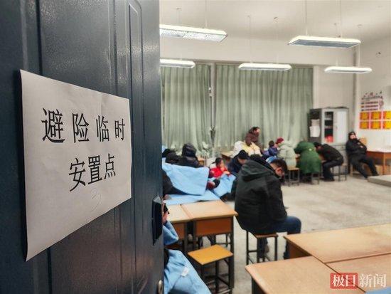 学校里的临时安置点