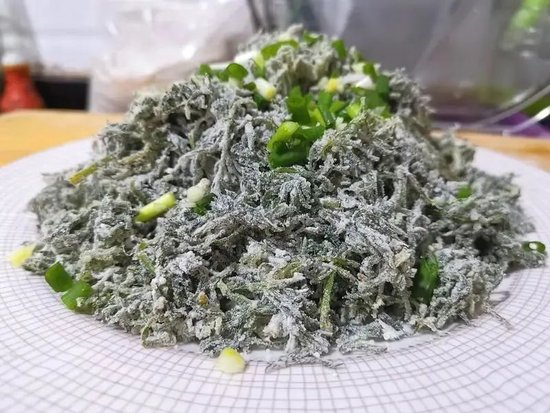 蒸白蒿 图源：下厨房