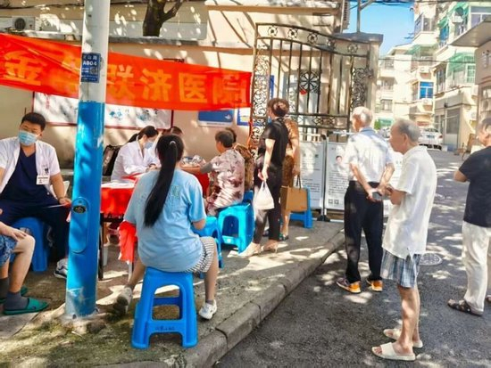 浙江金华联济医院被1元“甩卖”，公立医院扩张下民营医疗如何找出路