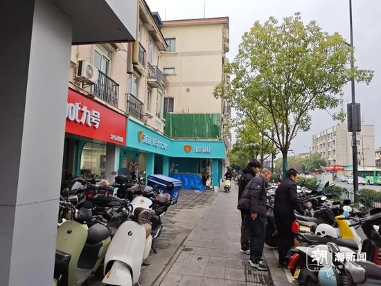 新国标电动车上线遭吐槽，“带不了娃、没地儿放东西”“超速断电安全吗”