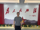 “死也要把你救上去”，湖北54岁村支书洪水中托举72岁老人半小时，拒领“英雄”称号：做了最坏的设想
