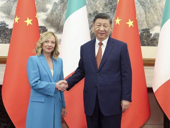 7月29日下午，国家主席习近平在北京钓鱼台国宾馆会见来华进行正式访问的意大利总理梅洛尼。新华社记者 丁海涛 摄