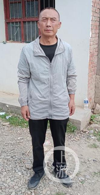 ▲59岁的郭尚仁希望能早日查明真相，还他清白。他不想把嫌疑人这个身份带到棺材里。受访者供图