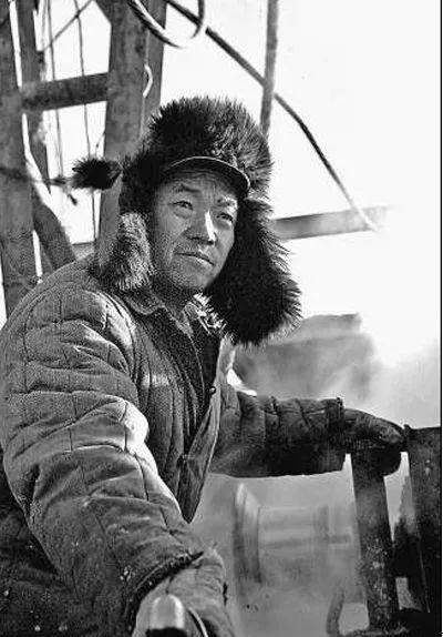 “铁人”王进喜 | 图自网络