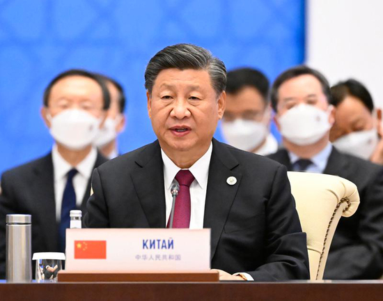 ▲ 当地时间2022年9月16日，习近平主席在撒马尔罕国际会议中心出席上海合作组织成员国元首理事会第二十二次会议并发表重要讲话。