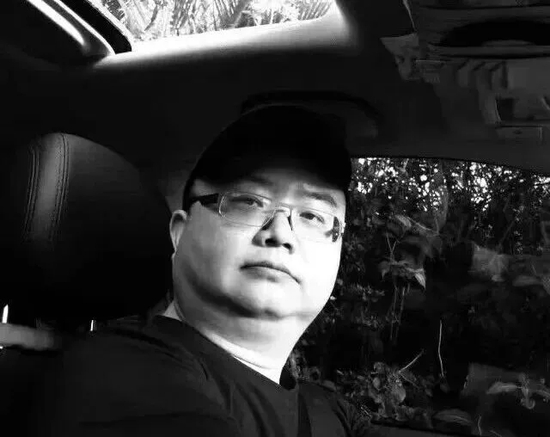 “徽剑”实名吴恺，曾在微信公众号上持续曝光缅北、柬埔寨电诈内幕，拥有数十万粉丝。界面新闻图