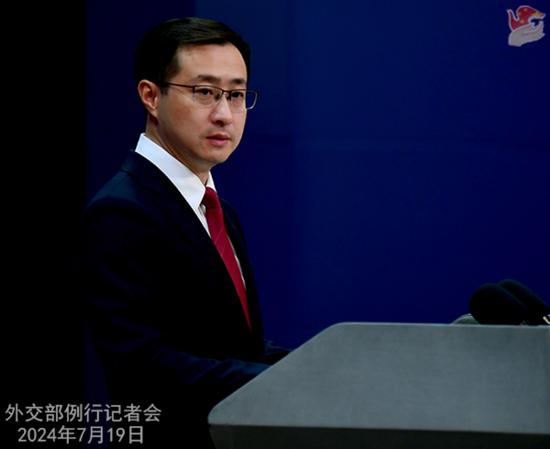 林剑主持7月19日外交部记者会 图:外交部网站