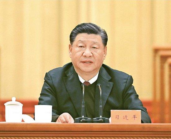  2021年12月14日，中国文学艺术界联合会第十一次全国代表大会、中国作家协会第十次全国代表大会在北京人民大会堂开幕。中共中央总书记、国家主席、中央军委主席习近平出席大会并发表重要讲话。新华社记者 饶爱民/摄