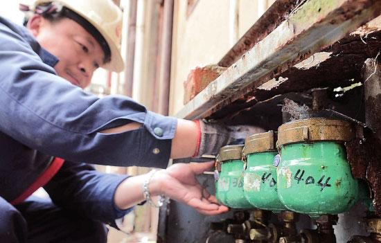 “这几个都有问题了。”