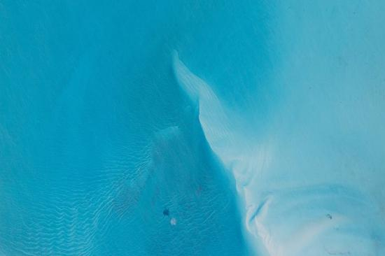 从太空看，地球上的水是这样的