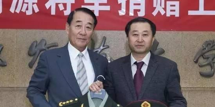 媒体:捐出上将军服的刘源以后还能穿军装吗_手机新浪网