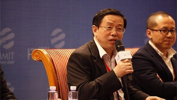 梅永红在中国IT领袖峰会主题论坛上。图片来源：南方都市报