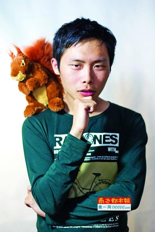 &nbsp;&nbsp;&nbsp;&nbsp;北大古生物学专业首届学生张博然。