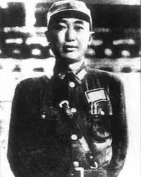 戴安澜（1904-1942），男，汉族，安徽省无为县人，中国国民党党员。