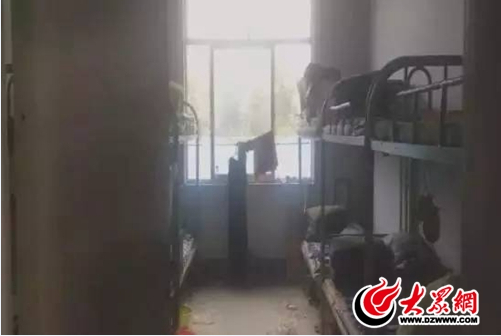 　　学生宿舍（图片来源于网络）