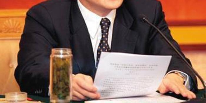 内蒙古自治区副主席潘逸阳被诉 曾推10万
