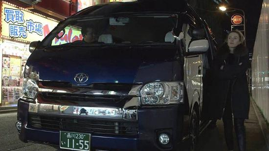 斯塔茜自称自己身体很强壮，但拍摄过程并不平坦