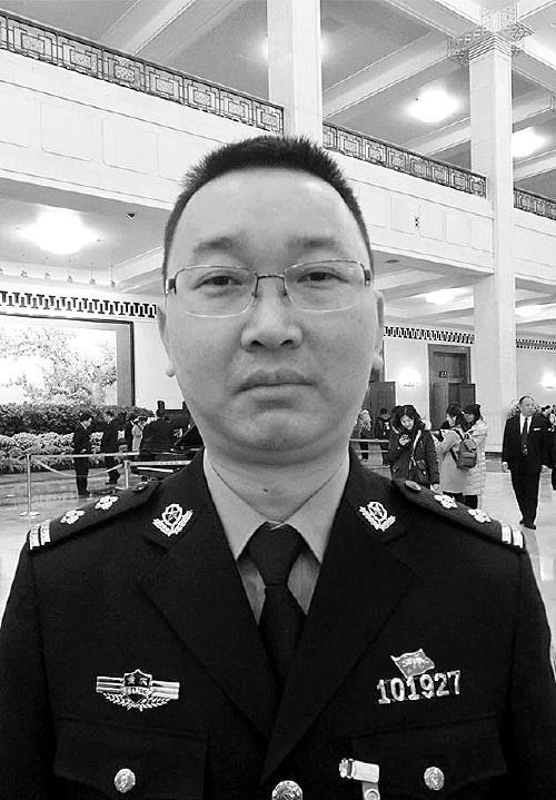  郑尚伦