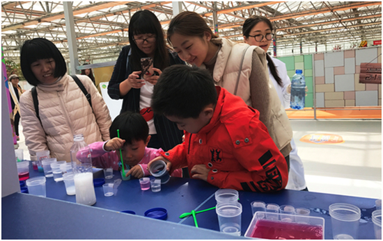 　　210项互动体验玩也玩不够