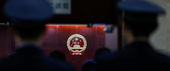 “三聚氰胺”受害儿童父亲敲诈案二次再审，检方称不构成犯罪[点击图片查看详情]