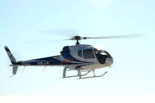 　　2010年11月，AC311首飞成功