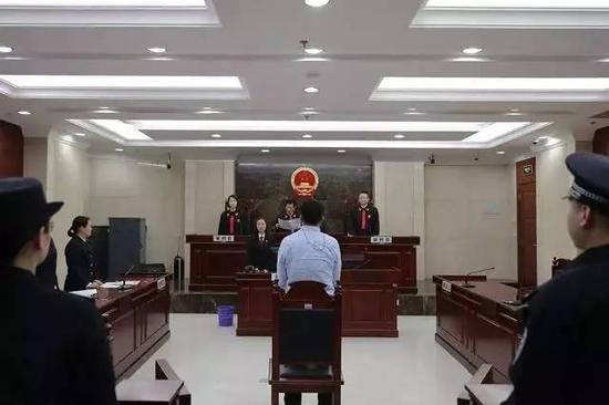 　　广东高院再审改判 郭利无罪