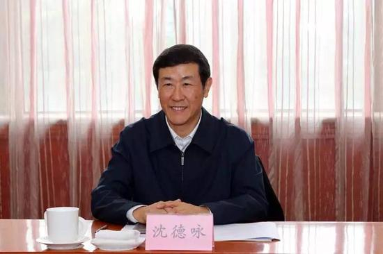 最高人民法院常务副院长，中国政法大学兼职教授、博士生导师 沈德咏