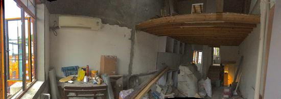 黄浦区瑞金二路129弄花园坊22号3楼内部。 本文图片均由知情人士提供